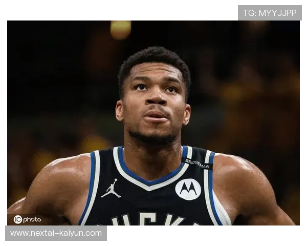 2000年步行者雄鹿G5混乱终局,雷-阿伦错失绝杀